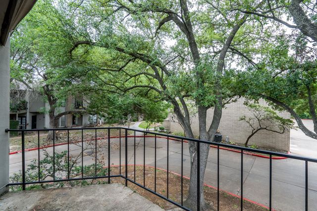 10811 Richmond Ave 109, Houston, TX 77042