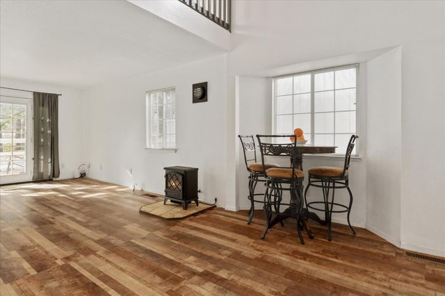 31 Splash Dam Loop, Arnold, CA 95223