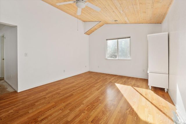 31 Splash Dam Loop, Arnold, CA 95223