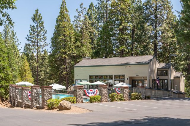 31 Splash Dam Loop, Arnold, CA 95223