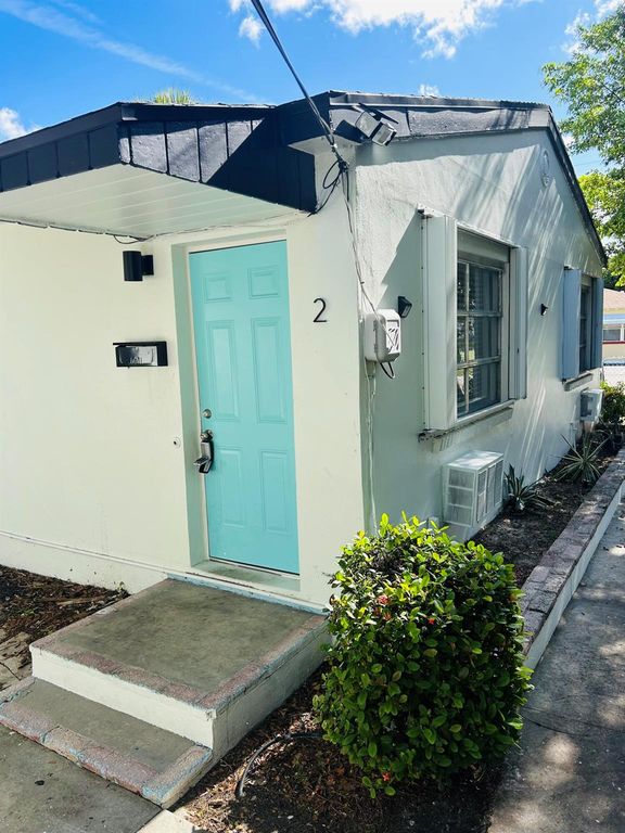178 E 27th Street 2, Riviera Beach, FL 33404