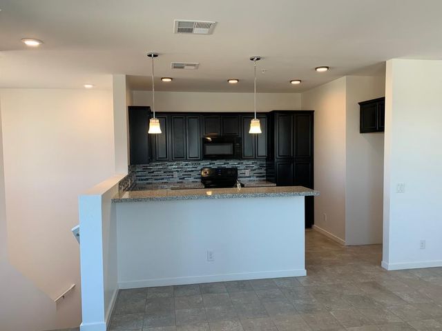 3900 E Baseline Road Unit 118, Phoenix, AZ 85042