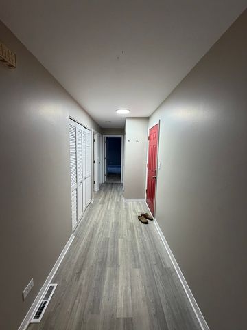 1840 W Highland Avenue E204, Elgin, IL 60123