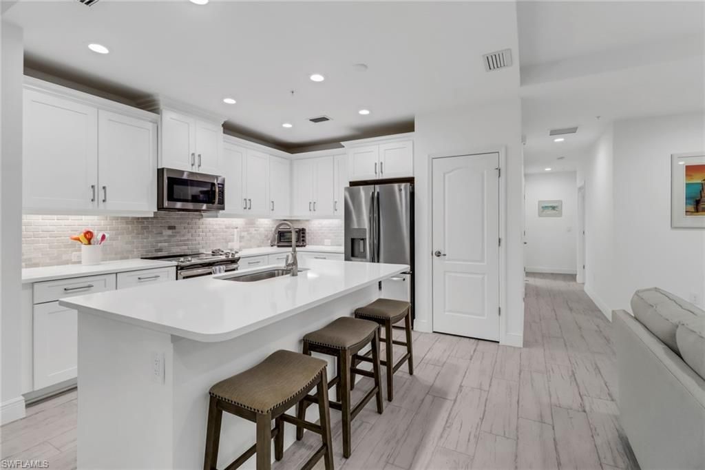 6953 Avalon CIR 1801, NAPLES, FL 34112 — photo 5