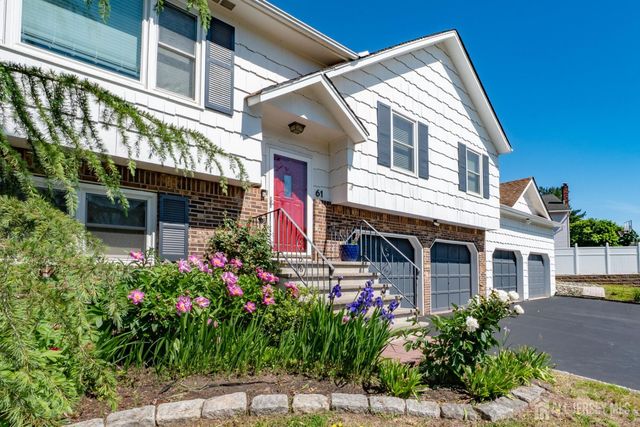 61 Clifton Street, Edison, NJ 08817