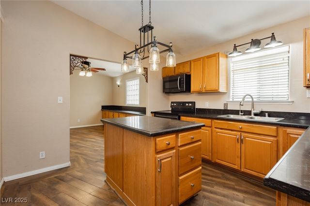 2611 North Idlewild Street, Pahrump, NV 89048