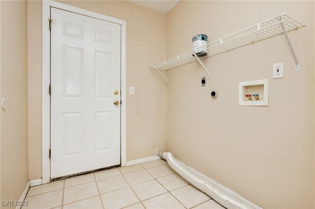 2611 North Idlewild Street, Pahrump, NV 89048