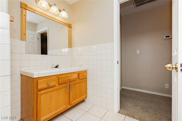 2611 North Idlewild Street, Pahrump, NV 89048