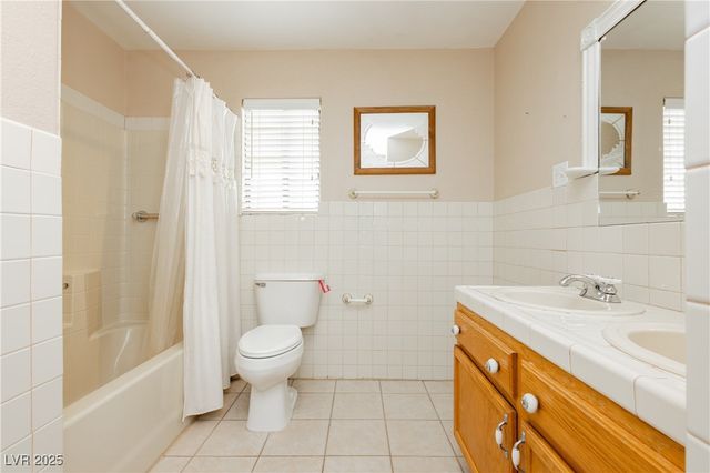 2611 North Idlewild Street, Pahrump, NV 89048