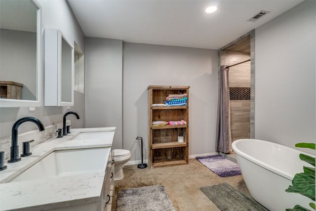 5115 County Road 423, Grandview, TX 76050