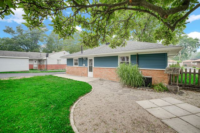319 SAUGANASH Street, Park Forest, IL 60466