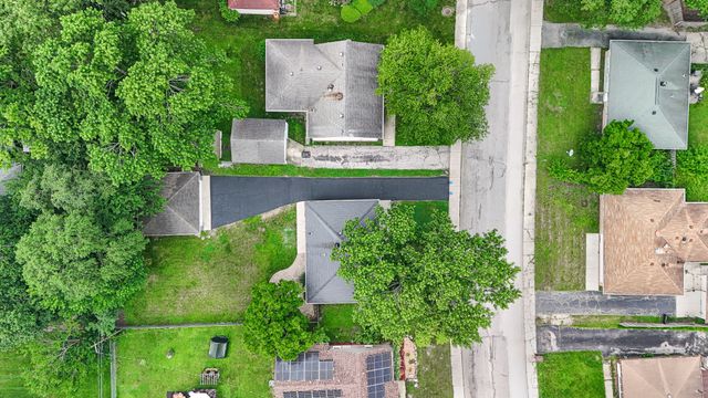 319 SAUGANASH Street, Park Forest, IL 60466