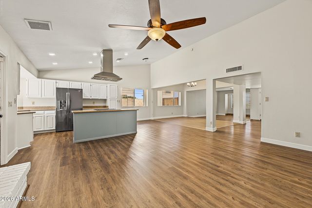11218 N 63RD Avenue, Glendale, AZ 85304