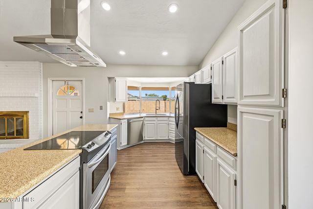 11218 N 63RD Avenue, Glendale, AZ 85304