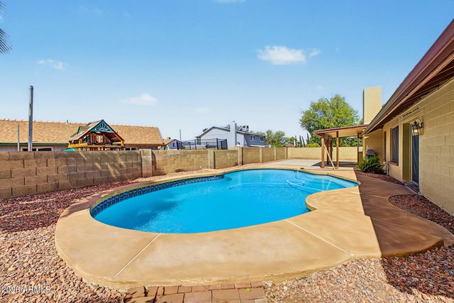 11218 N 63RD Avenue, Glendale, AZ 85304