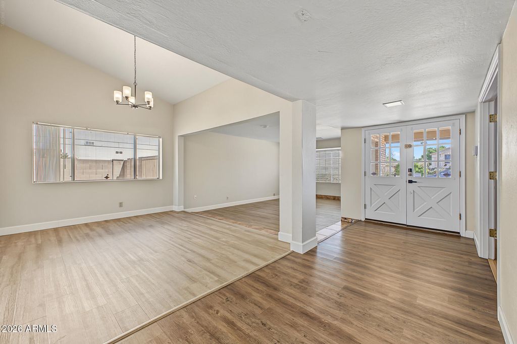 11218 N 63RD Avenue, Glendale, AZ 85304 — photo 5