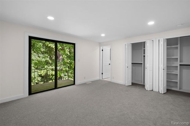 1830 Streamedge Court, Rochester Hills, MI 48309