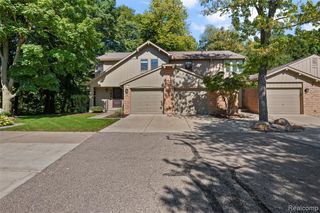 1830 Streamedge Court, Rochester Hills, MI 48309