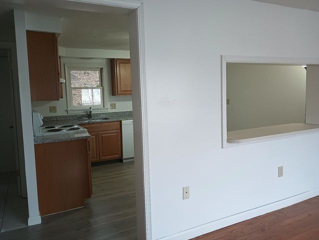 20-3 Rice Ln, Worcester, MA 01604