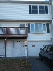 20-3 Rice Ln, Worcester, MA 01604