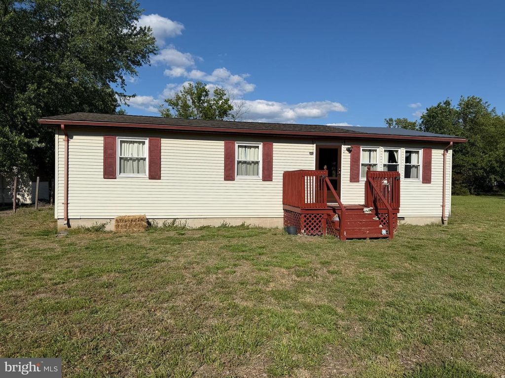 Image 1 of property listing at 6953 GRENADA DR, Salisbury, MD 21804