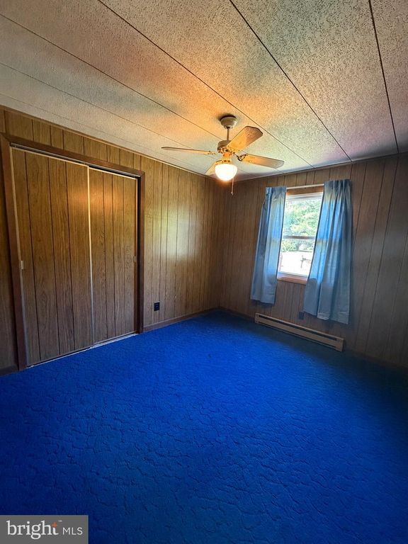 Image 9 of property listing at 6953 GRENADA DR, Salisbury, MD 21804