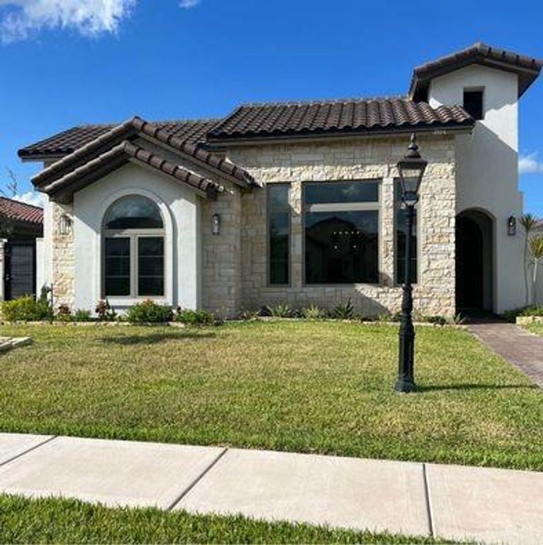 804 Grayson Avenue, Mcallen, TX 78504