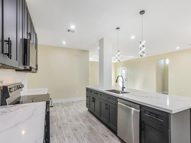 327 Road 5840, Cleveland, TX 77327