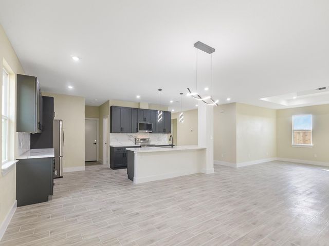 327 Road 5840, Cleveland, TX 77327