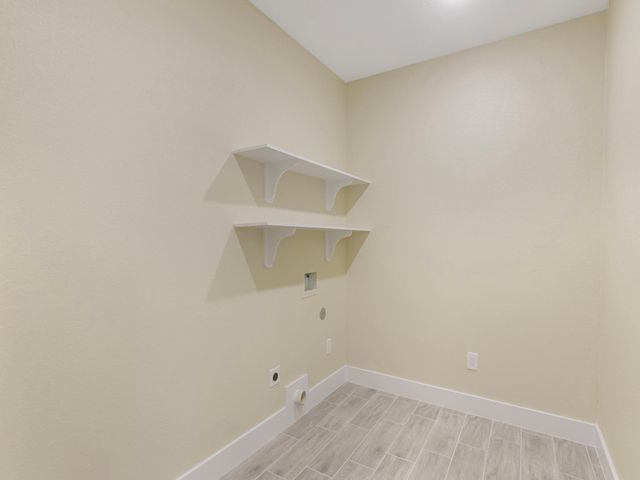 327 Road 5840, Cleveland, TX 77327