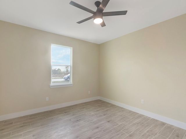 327 Road 5840, Cleveland, TX 77327