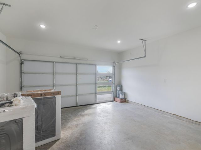 327 Road 5840, Cleveland, TX 77327