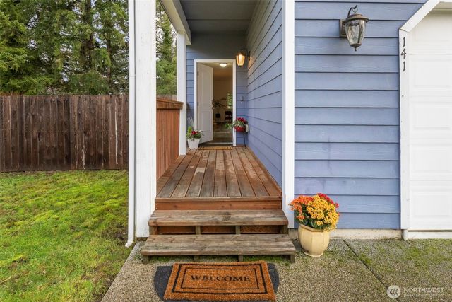 141 SW Marcia Way, Port Orchard, WA 98366