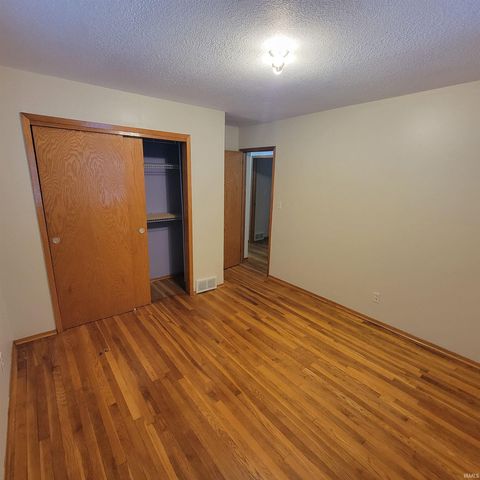 518 S Indiana Avenue, Auburn, IN 46706