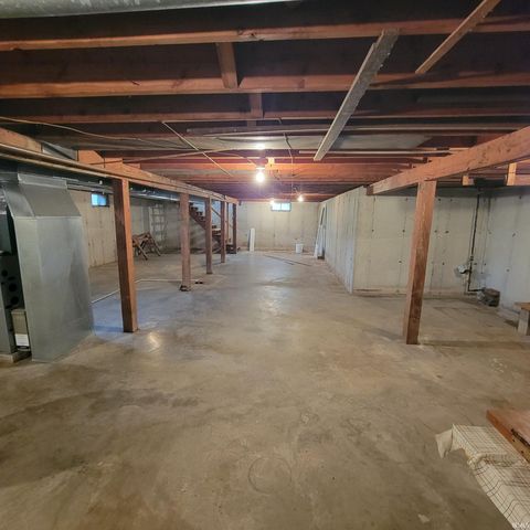 518 S Indiana Avenue, Auburn, IN 46706