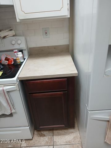 9905 W HAWTHORN Drive, Sun City, AZ 85351