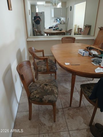 9905 W HAWTHORN Drive, Sun City, AZ 85351