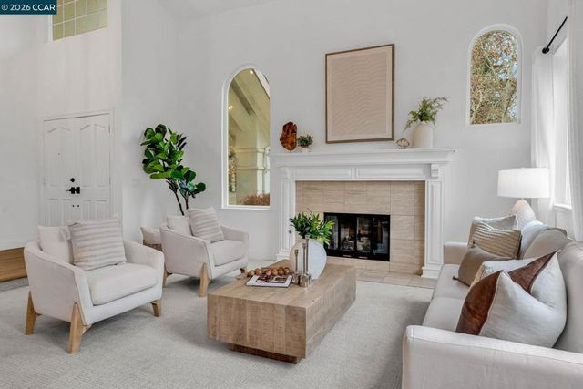 4053 Sugar Maple Dr, Danville, CA 94506