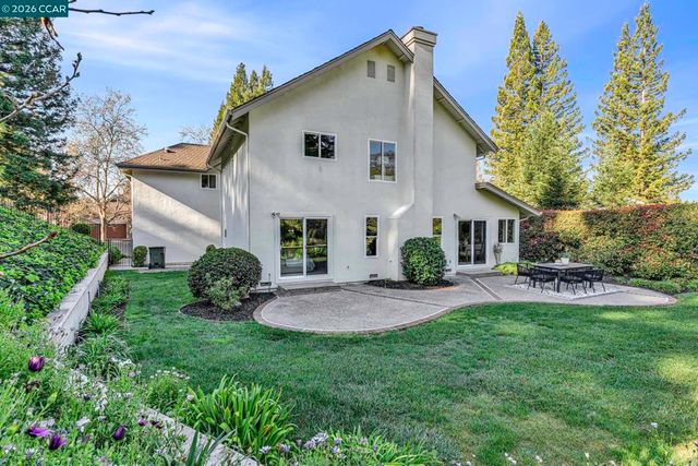 4053 Sugar Maple Dr, Danville, CA 94506