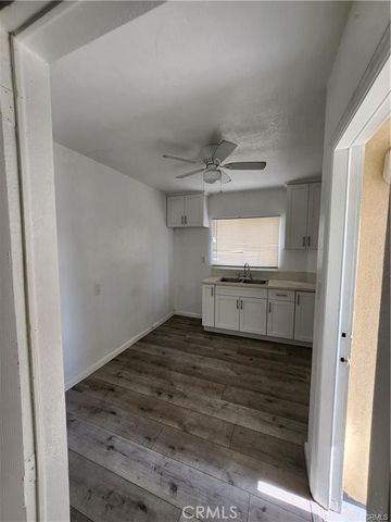 7716 California, Huntington Park, CA 90255