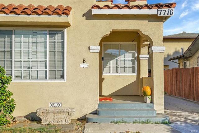 7716 California, Huntington Park, CA 90255