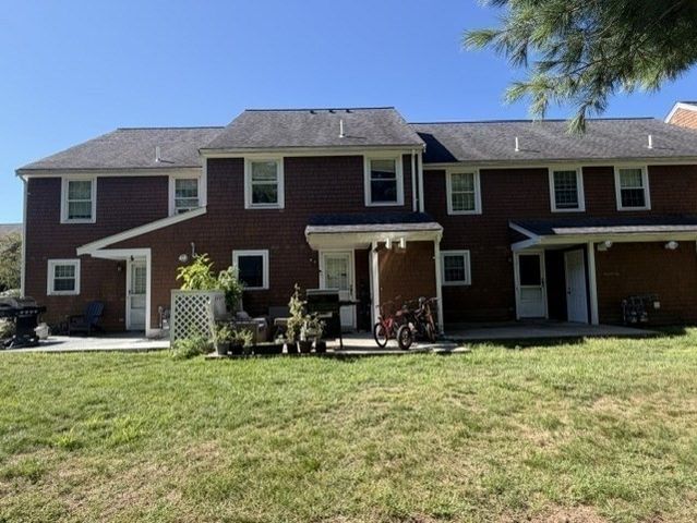60 Pattison St C14, Abington, MA 02351