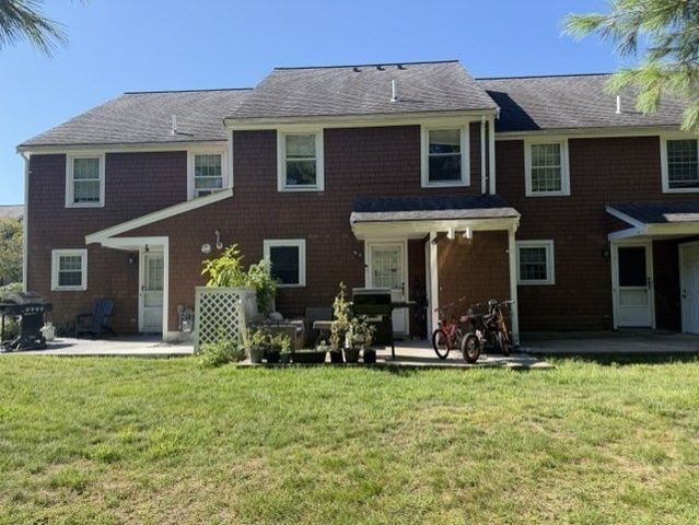 60 Pattison St C14, Abington, MA 02351