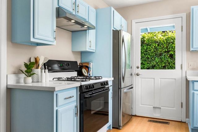 515 Chestnut Street, Santa Cruz, CA 95060