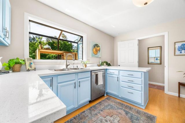 515 Chestnut Street, Santa Cruz, CA 95060