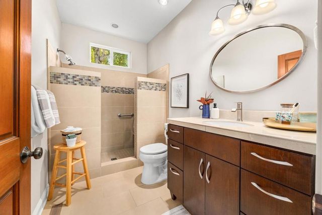 515 Chestnut Street, Santa Cruz, CA 95060