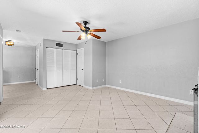 96 Springwood Square, Port Orange, FL 32129