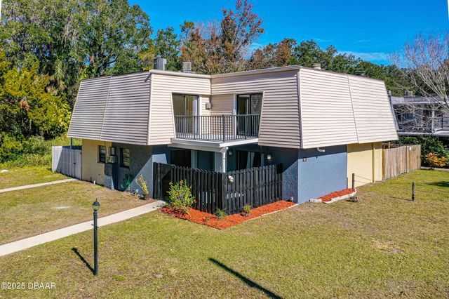 96 Springwood Square, Port Orange, FL 32129