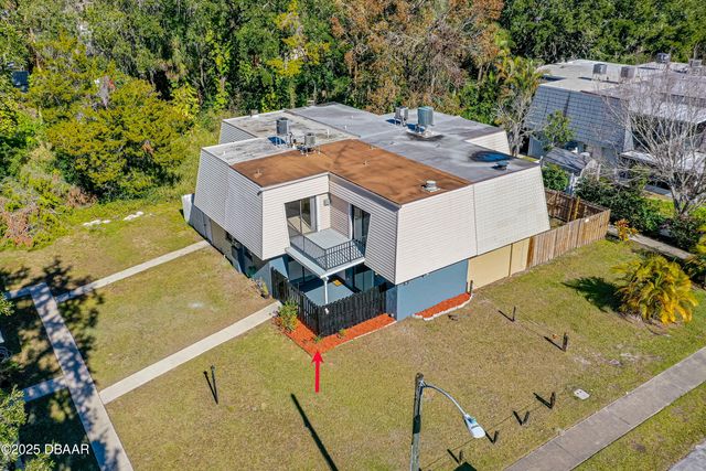 96 Springwood Square, Port Orange, FL 32129