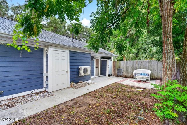 1148 Roberts Street, Ormond Beach, FL 32174